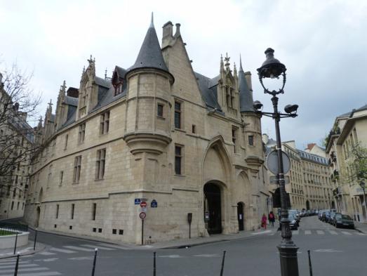 Les Jardins du Marais / Le jardin de l'hôtel de Sens 